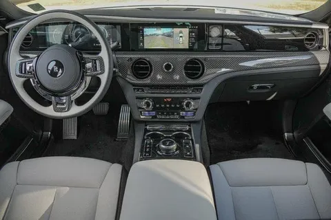 New Rolls Royce Ghost 6.6L Black Badge 2025