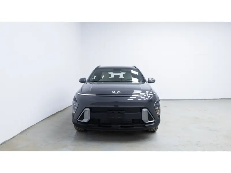 Discover undefined undefined Exterior Interior Images.Find all aspects and details of cars.