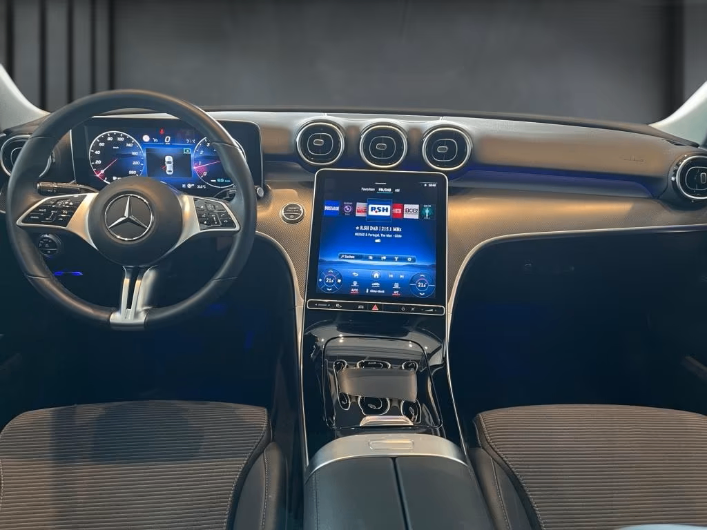 مرسيدس بنز C Class 2023