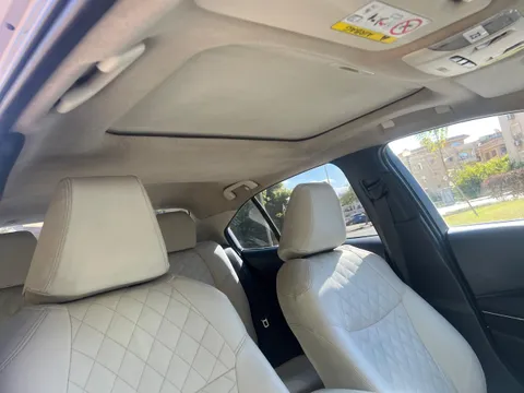 Discover undefined undefined Exterior Interior Images.Find all aspects and details of cars.