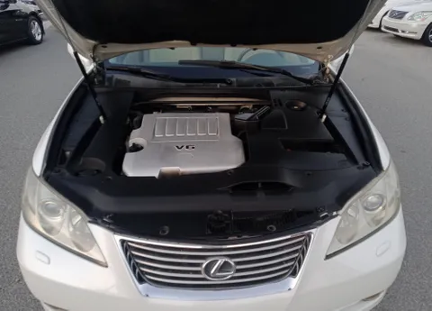 Lexus ES 350 4 door 3.5L 2008