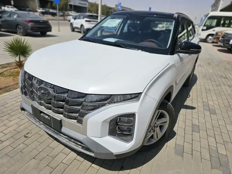 Discover undefined undefined Exterior Interior Images.Find all aspects and details of cars.