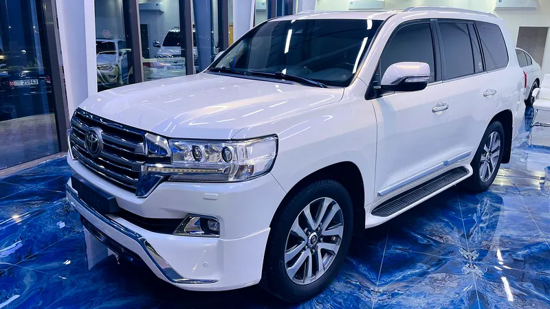 تويوتا لاند كروزر 2017