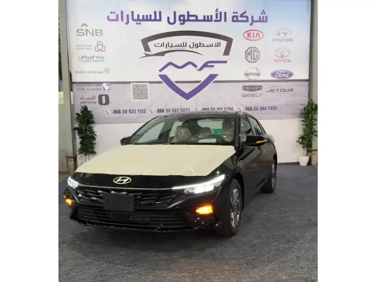 hyundai hyundai-elantra image Hyundai Elantra 2025