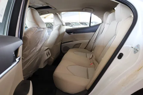 New Toyota Camry 2.5L GLE 204 HP 2023