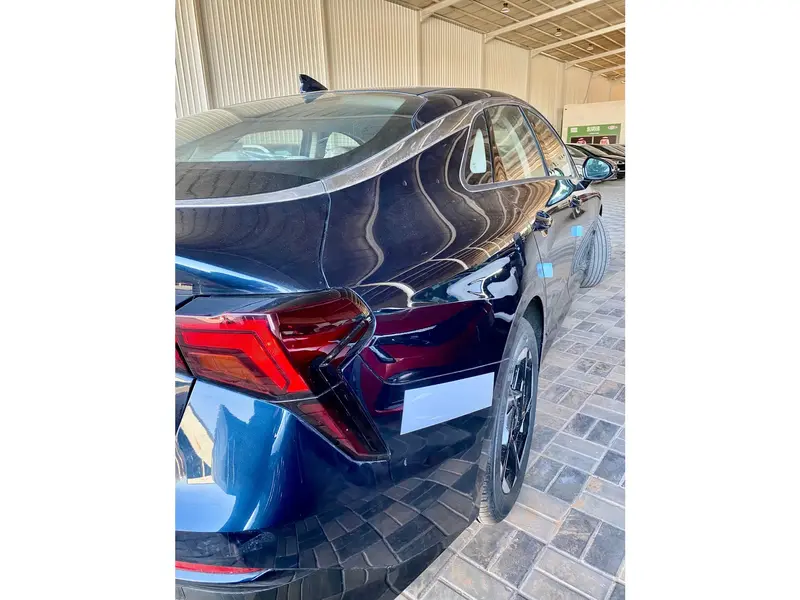 Discover undefined undefined Exterior Interior Images.Find all aspects and details of cars.