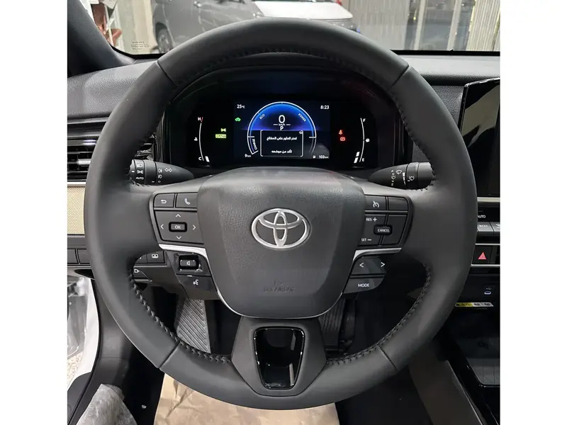 Toyota Camry 2025