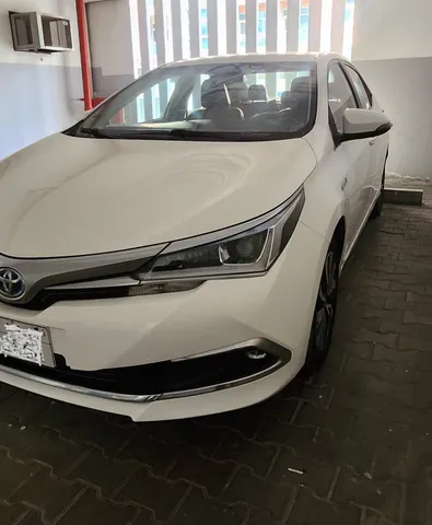 Toyota Corolla 1.8L GLI Moonroof Hybrid 2019