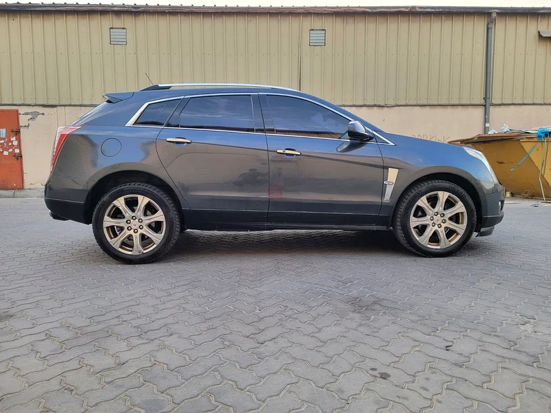 Cadillac SRX 2010