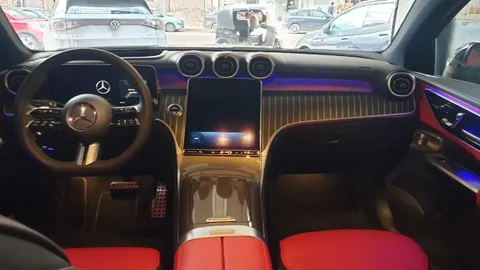 New Mercedes-Benz 300 2024