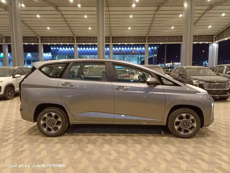 Hyundai Stargazer 2025