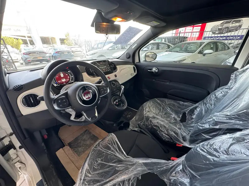 Fiat 500C 2024