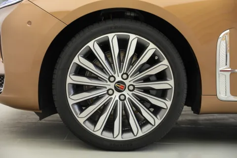 New Hongqi H9 2023