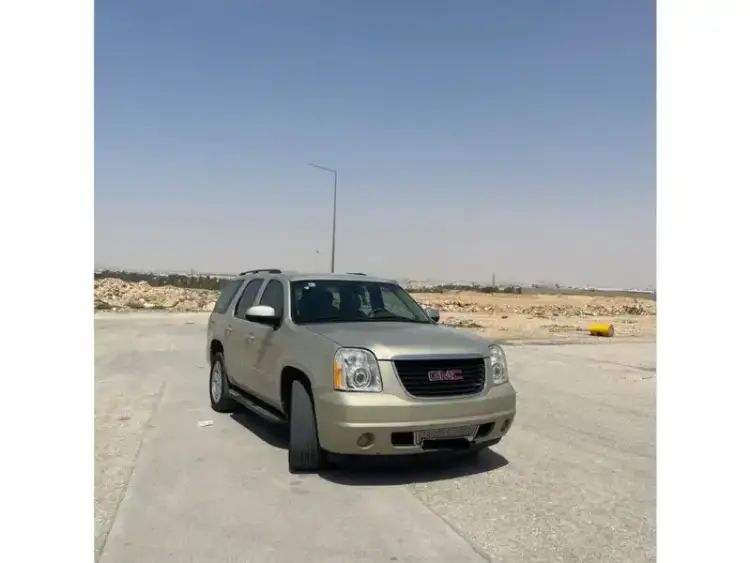 gmc yukon image GMC Yukon 2011