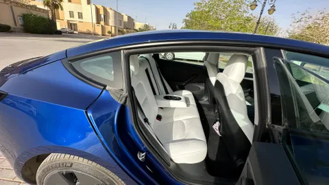 Discover undefined undefined Exterior Interior Images.Find all aspects and details of cars.