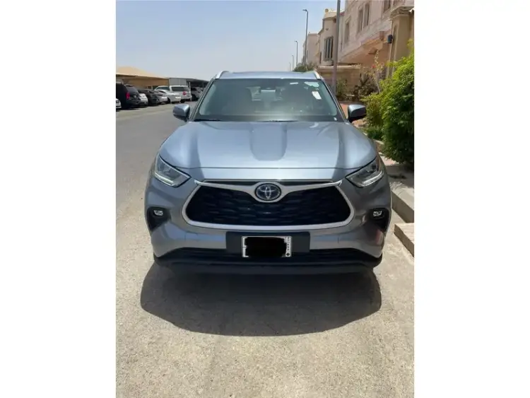 toyota toyota-highlander image Toyota Highlander 2023