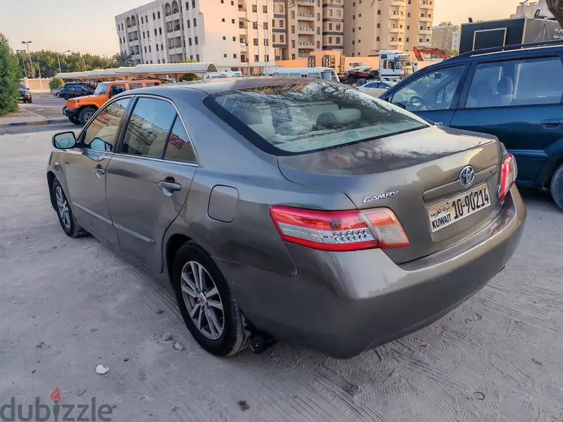 تويوتا كامري 2011