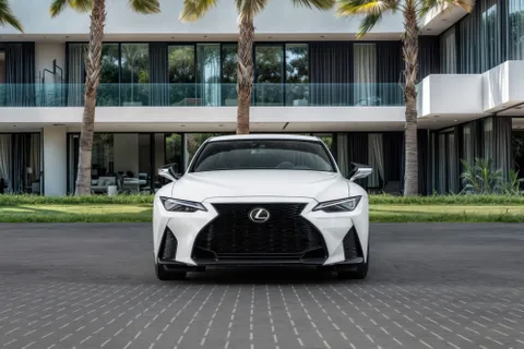 Discover undefined undefined Exterior Interior Images.Find all aspects and details of cars.