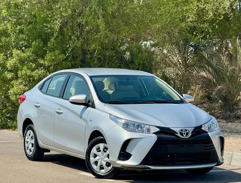 Toyota Yaris Sedan 1.5L SE 2022