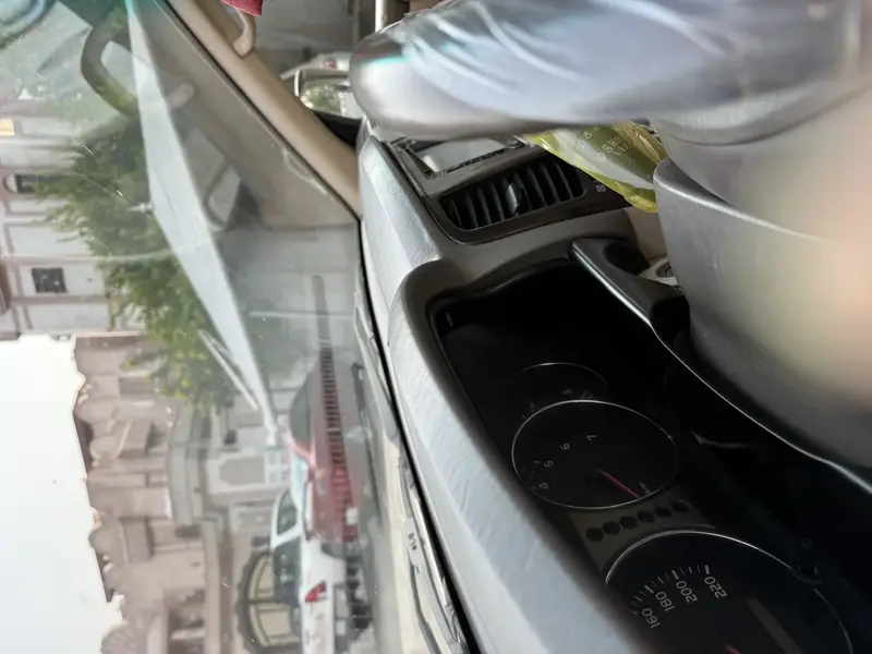 Discover undefined undefined Exterior Interior Images.Find all aspects and details of cars.