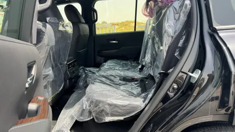 New Toyota Land Cruiser 4.0 GXR 2025