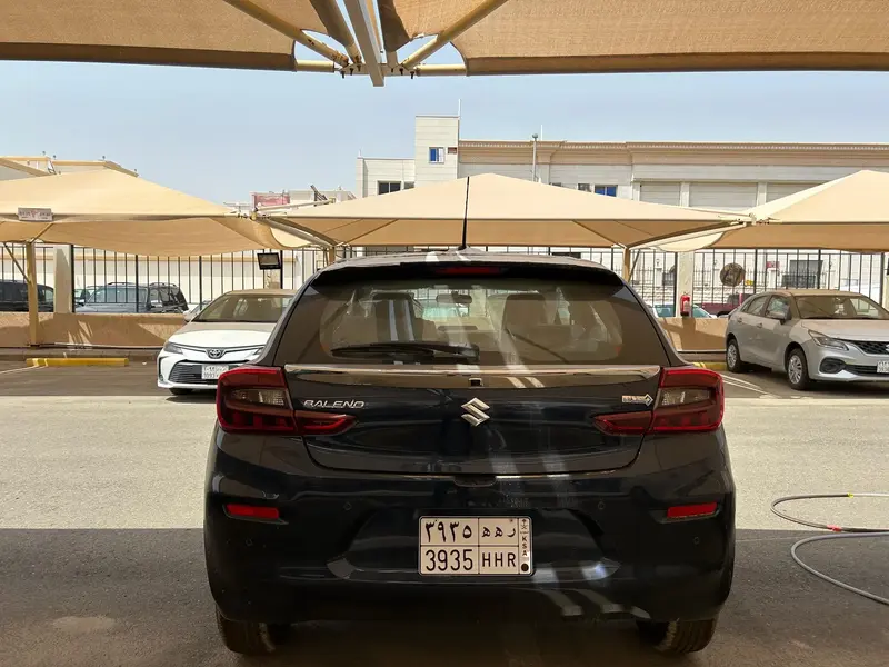 Discover undefined undefined Exterior Interior Images.Find all aspects and details of cars.