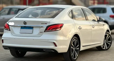 Discover undefined undefined Exterior Interior Images.Find all aspects and details of cars.