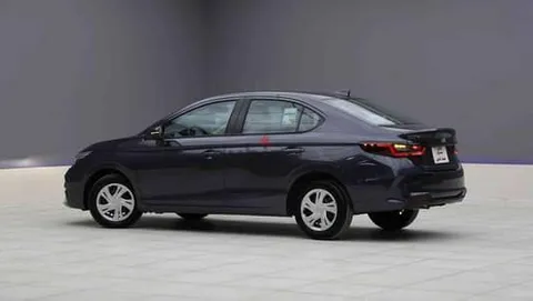 Discover undefined undefined Exterior Interior Images.Find all aspects and details of cars.