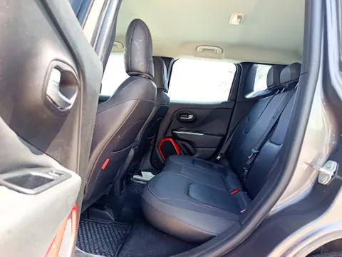 Discover undefined undefined Exterior Interior Images.Find all aspects and details of cars.