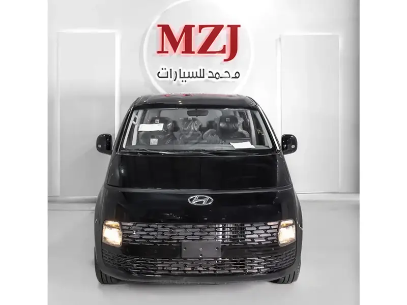Discover undefined undefined Exterior Interior Images.Find all aspects and details of cars.