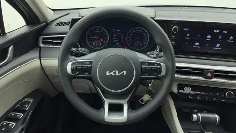 Kia K5 2023