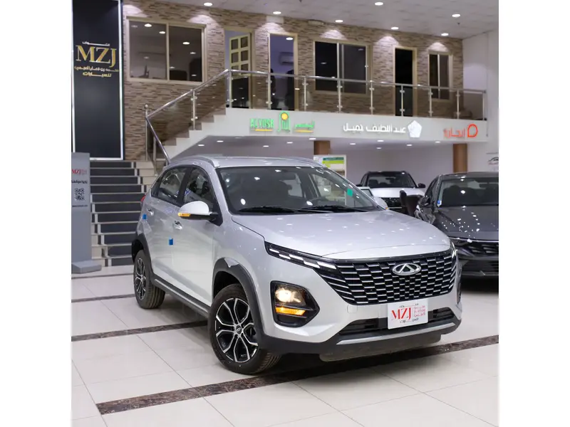 Discover undefined undefined Exterior Interior Images.Find all aspects and details of cars.