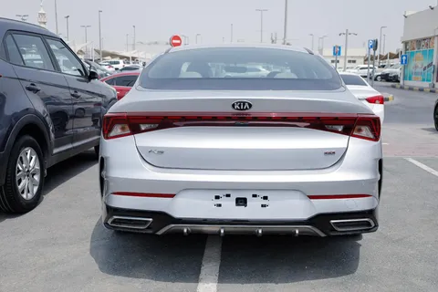 Kia K5 2021