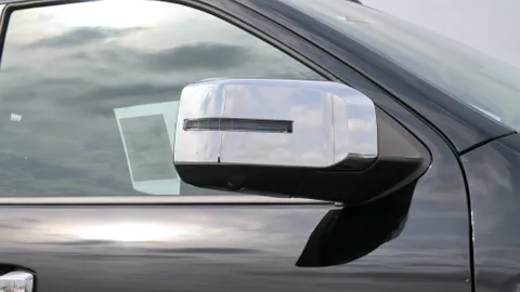 Discover undefined undefined Exterior Interior Images.Find all aspects and details of cars.