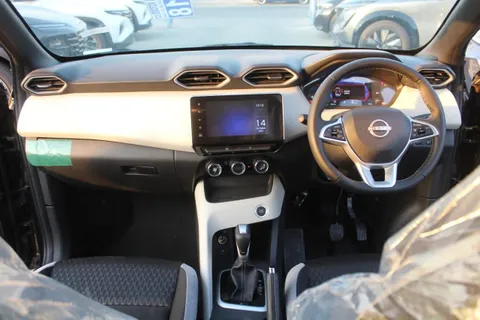 New Nissan Magnite 1.0T SV 2023