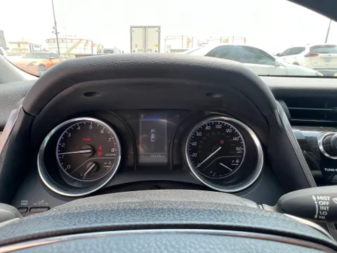 Discover undefined undefined Exterior Interior Images.Find all aspects and details of cars.