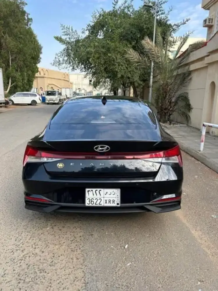 hyundai hyundai-elantra image Hyundai Elantra 2023
