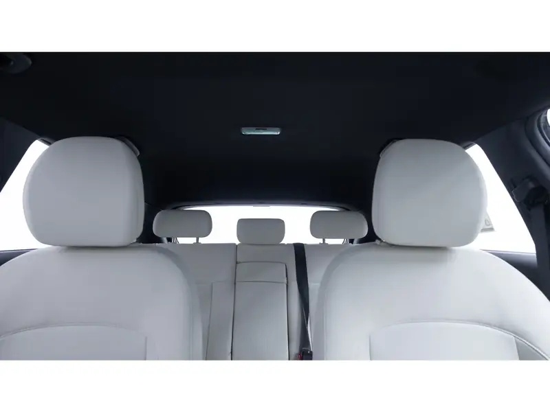 Discover undefined undefined Exterior Interior Images.Find all aspects and details of cars.