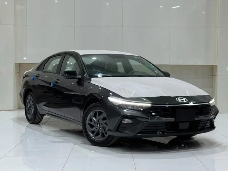 Hyundai Elantra 2025