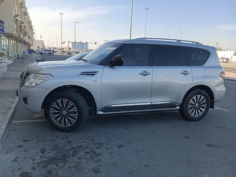 Nissan Patrol 4.0L XE 2017