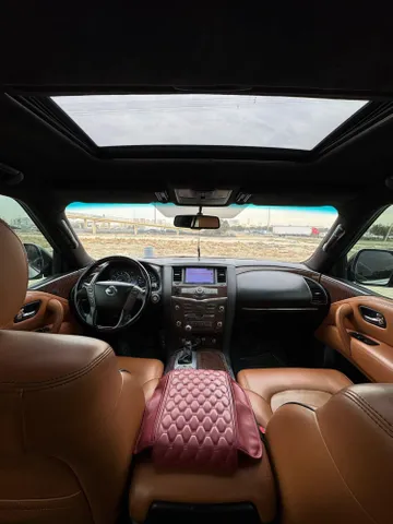 Nissan Patrol 5.6L LE Platinum 2012