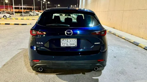 Discover undefined undefined Exterior Interior Images.Find all aspects and details of cars.