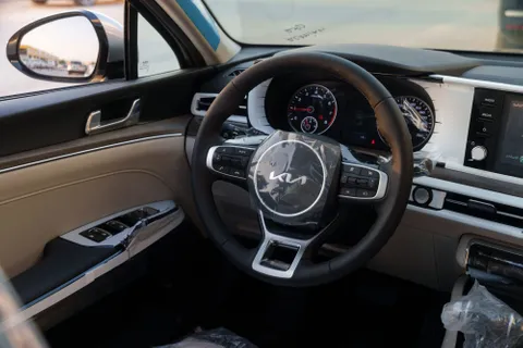 New Kia K5 2023