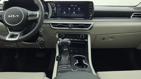 Kia K5 2023