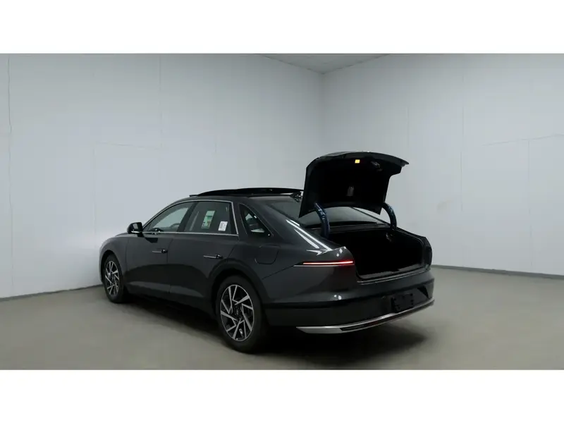 Hyundai Azera 2025
