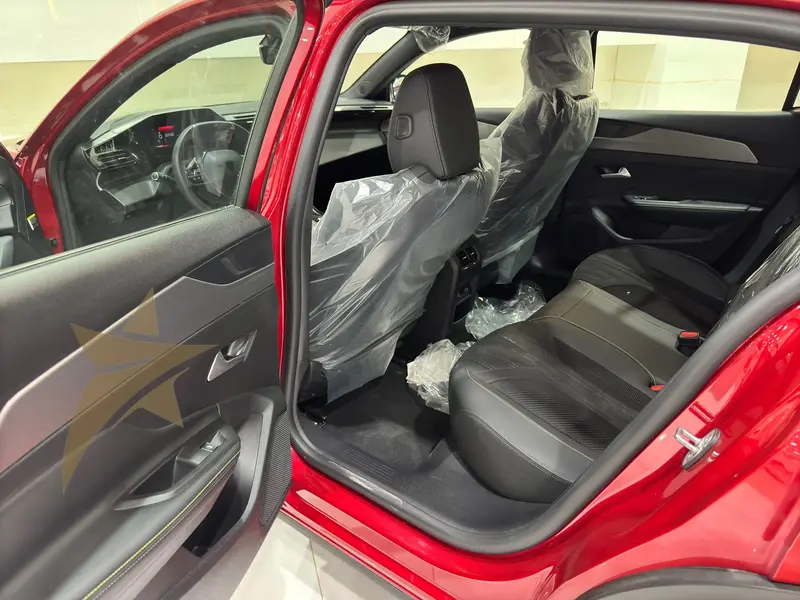 Peugeot 408 2024