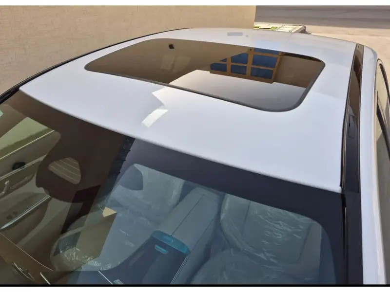 Discover undefined undefined Exterior Interior Images.Find all aspects and details of cars.
