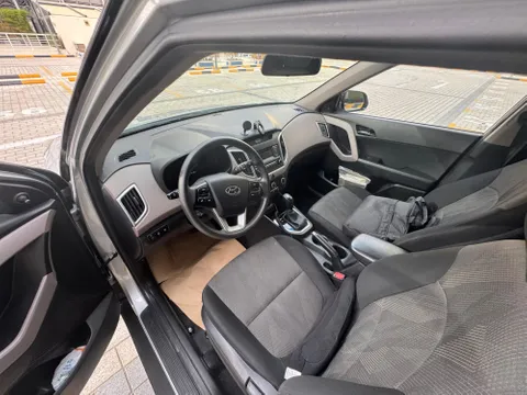 Discover undefined undefined Exterior Interior Images.Find all aspects and details of cars.