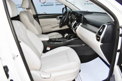Kia Sorento 2.5L (AWD) 2023