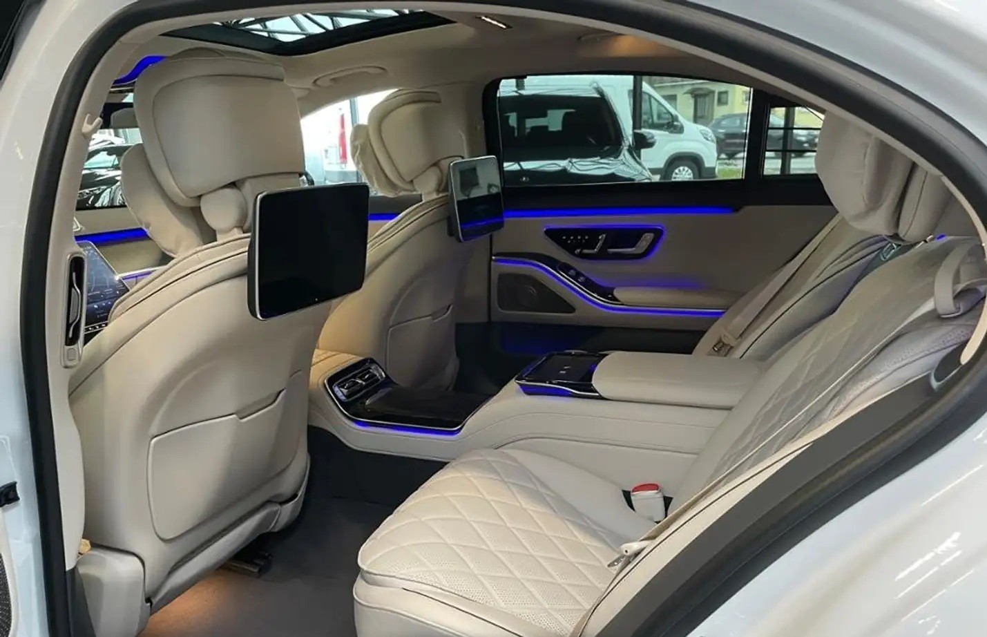 Mercedes Benz S Class 2024